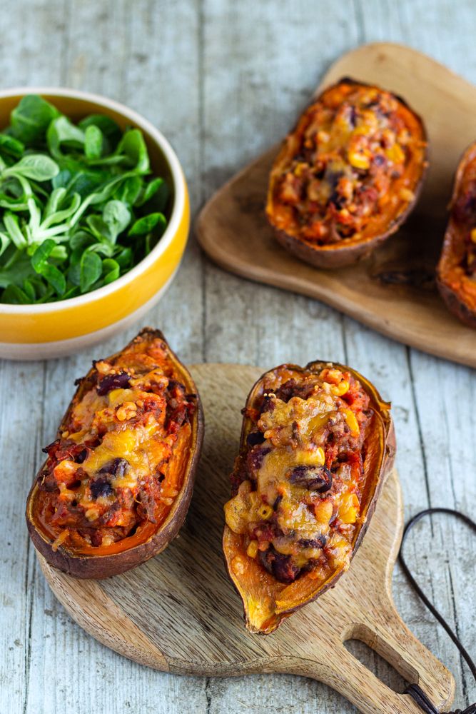 Faszerowane bataty à la chili