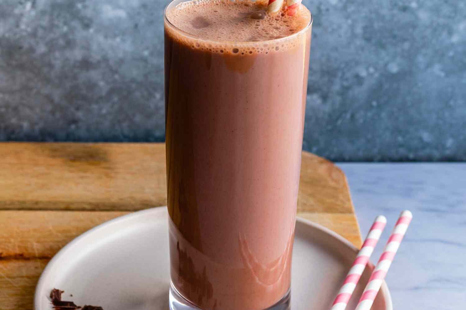 chocolate-milk-recipe-2355494-hero-02-80cffdb175904e03a8fd6bb7d6ffc0dd